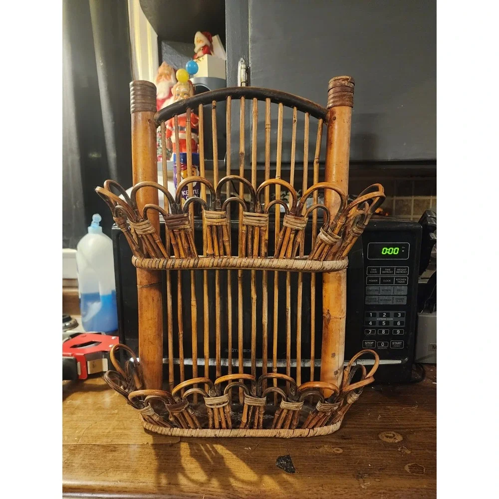 Vintage Large Bamboo Wall Hanging Rack Shelf, Rare Magazine Rack MCM‎ 1960s